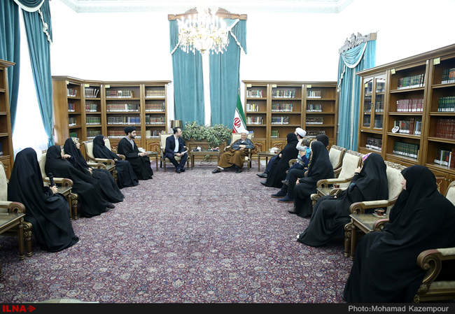 دیدار خانواده مرحوم حجت‌الاسلام دعاگو با آیت‌الله هاشمی رفسنجانی