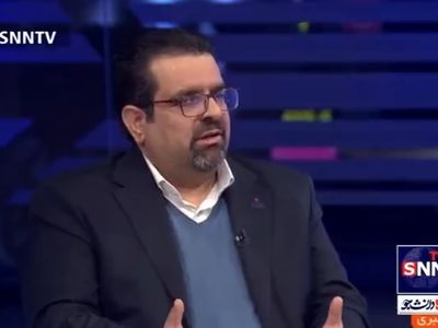 تذکر مجری به کارشناس برنامه؛ شما بیش از حد از واژگان غیر فارسی استفاده می‌کنید! + فیلم