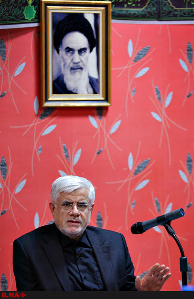 دیدار جمعی از اصناف و بازاریان با محمدرضا عارف