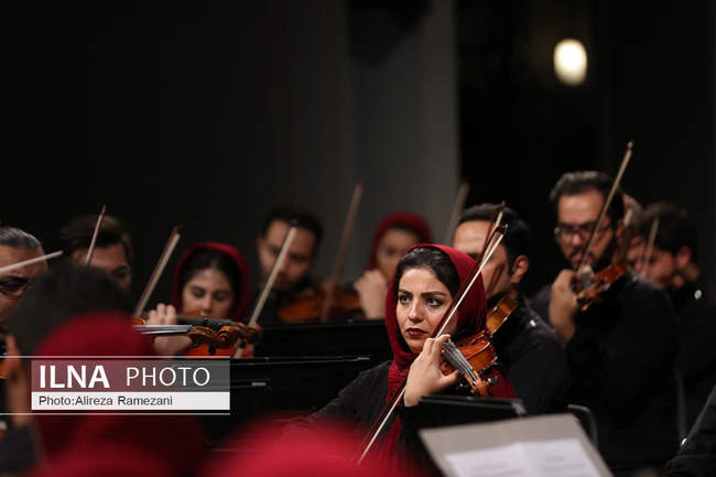کنسرت ارکستر سمفونیک تهران به رهبری لوریس چکناواریان
