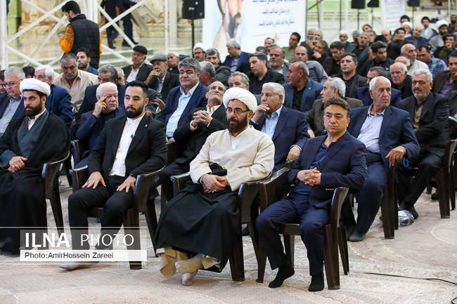 مراسم چهلمین روز درگذشت سینا علیخانی در حرم مطهر امام خمینی (ره)