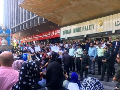 واکنش شهرداری‌تهران به بازداشت معترضان به سگ‌کشی/ پیگیر آزادی بازداشتی‌ها هستیم