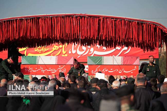 تشییع شهدای گمنام در اصفهان