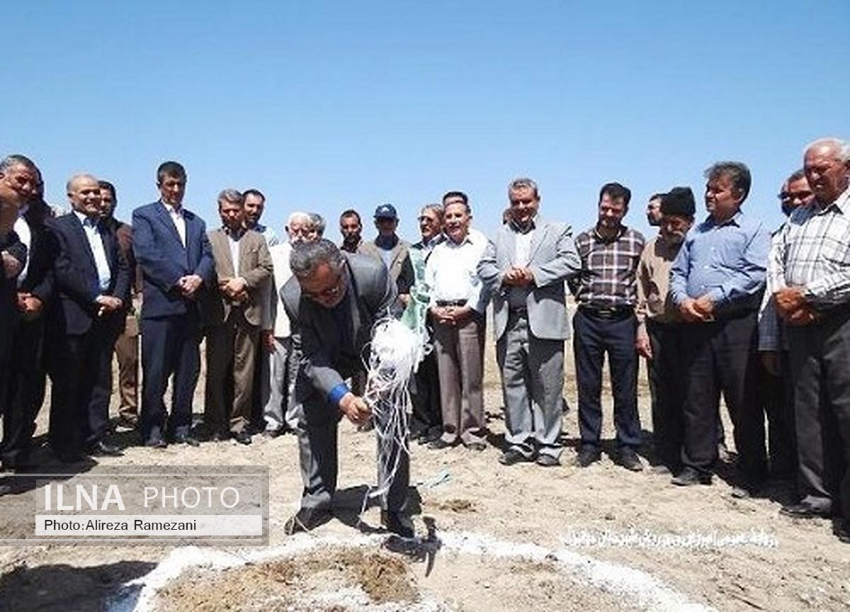 کلنگ احداث 5 مدرسه در شهرستان میاندوآب به زمین زده شد