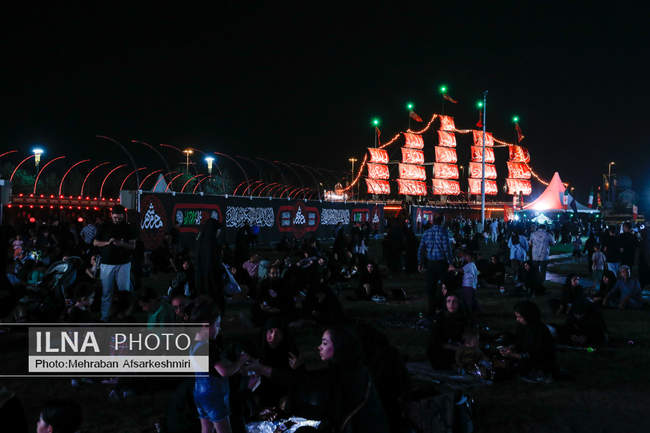 برگزاری سومین سوگواره محرم شهر در میدان آزادی