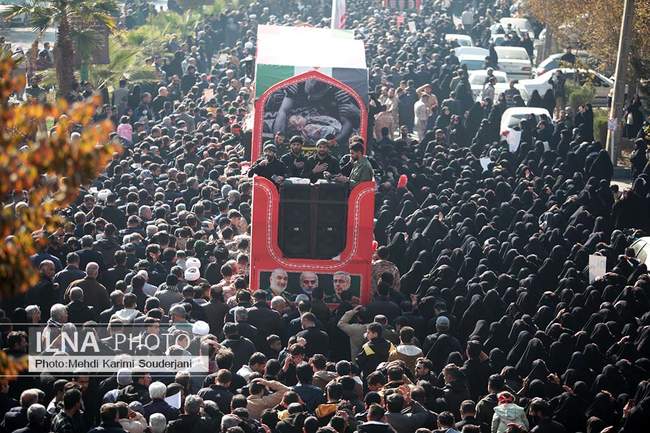 تشییع شهدای گمنام در اصفهان