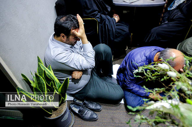 عزاداری شهادت حضرت زهرا(س) در قطار زائران رضوی