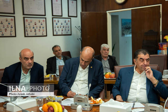 نشست مشترک نمایندگان تشکل‌های کارفرمایی و کارگری