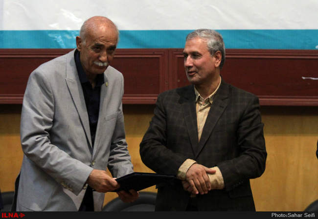 نخستین نشست «روزنامه نگاران؛ نیازهای حرفه‌ای و مسایل اجتماعی» 