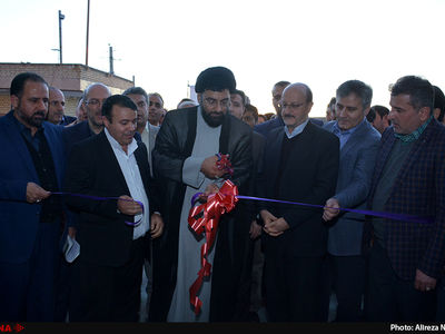 روبان واحد ماشین‌آلات رول‌فرمینگ و خم و برش آهن‌آلات در آبیک قیچی خورد