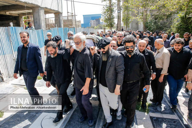 تشییع پیکر «احمد توکلی»