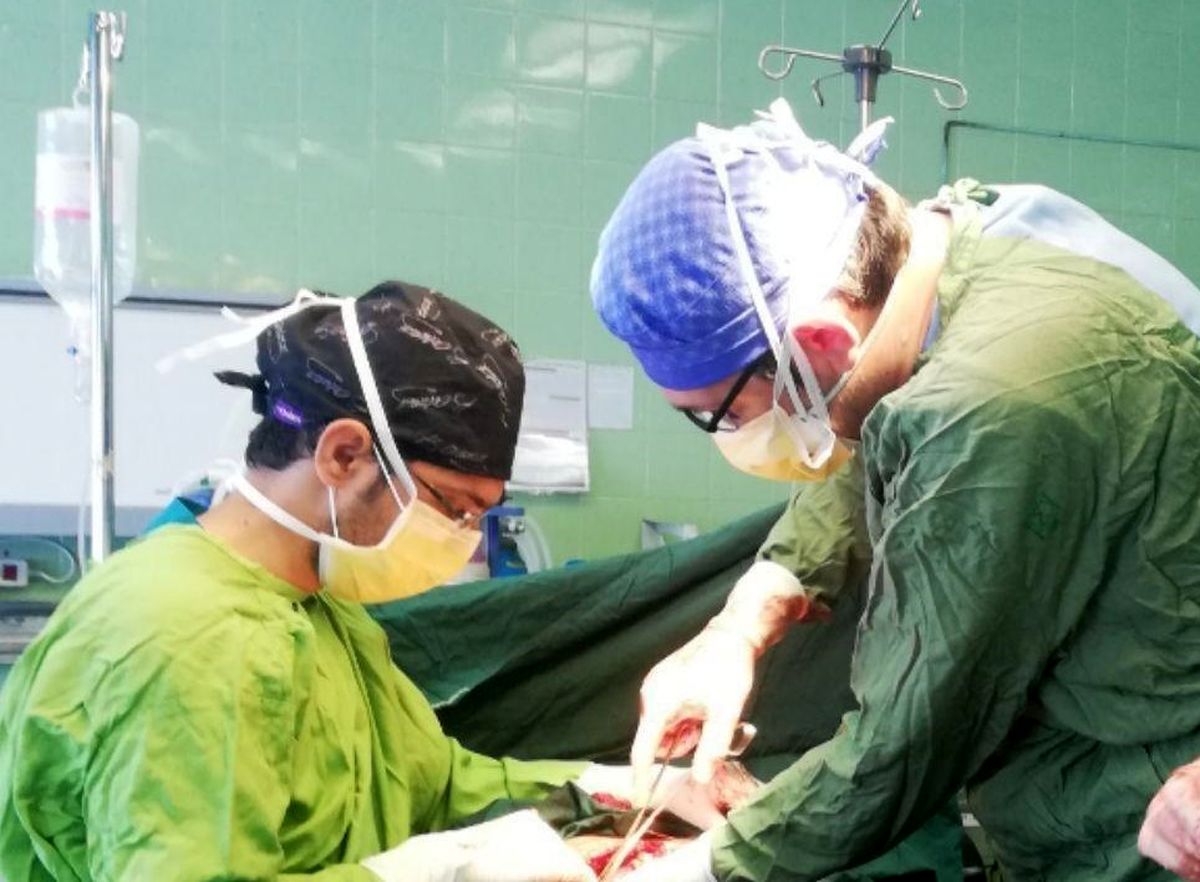 نجات جوان بردسکنی از مرگ با اقدام به موقع کادر درمان 
