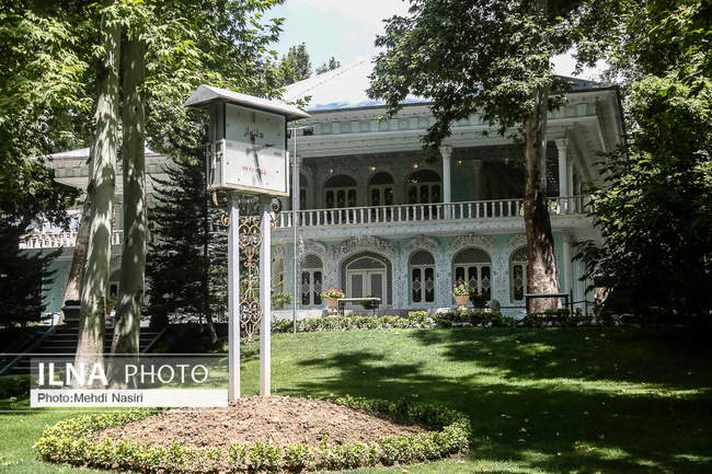 عکسهایی از محوطه و ساختمان موزه زمان 