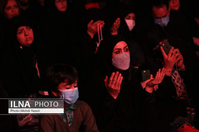 مراسم احیای شب بیست و یکم رمضان در ستاد فرماندهی انتظامی تهران بزرگ