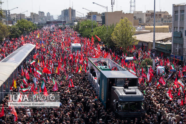 مراسم تشییع پیکر مطهر رهبر شهید انقلاب/ 6