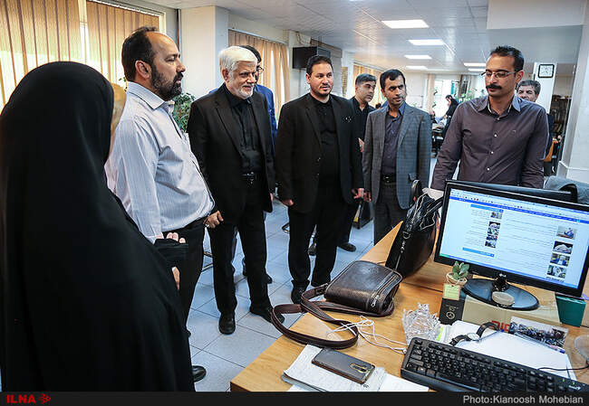 گزارش تصویری حضور محمدرضا عارف در خبرگزاری کار ایران