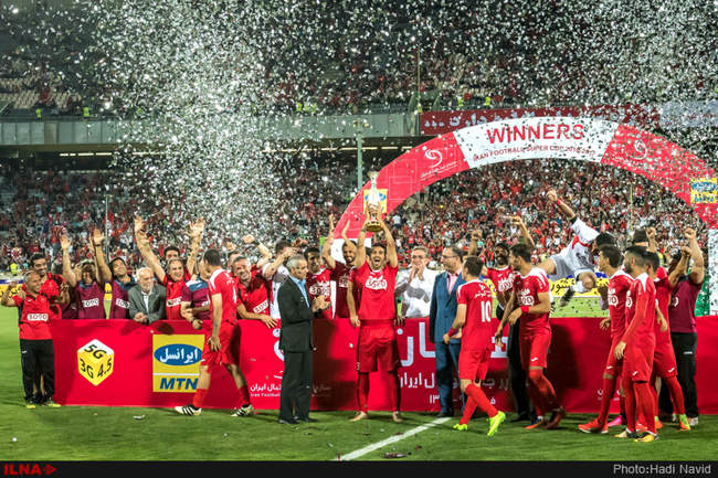 پرسپولیس قهرمان سوپرجام فوتبال ایران (گزارش تصویری)