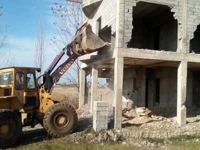 ساخت‌وسازهای غیرمجاز در استان مرکزی زیر تیغ قانون قرار دارد