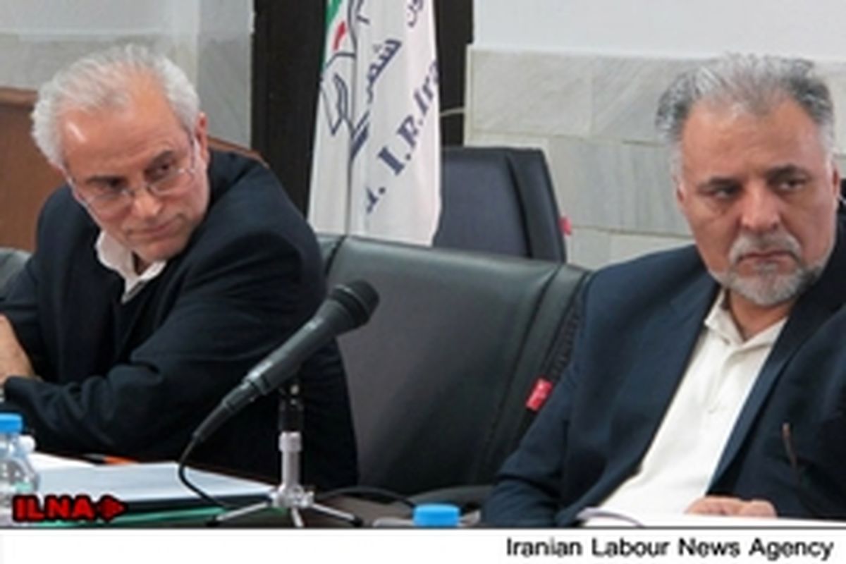 صمدی: معاون‌‌ وزیر مرتکب تخلف‌‌ آشکار شد / قانون‌آزمایشی نداریم / شطرنج با این‌مدیریت به جایی نمی‌رسد