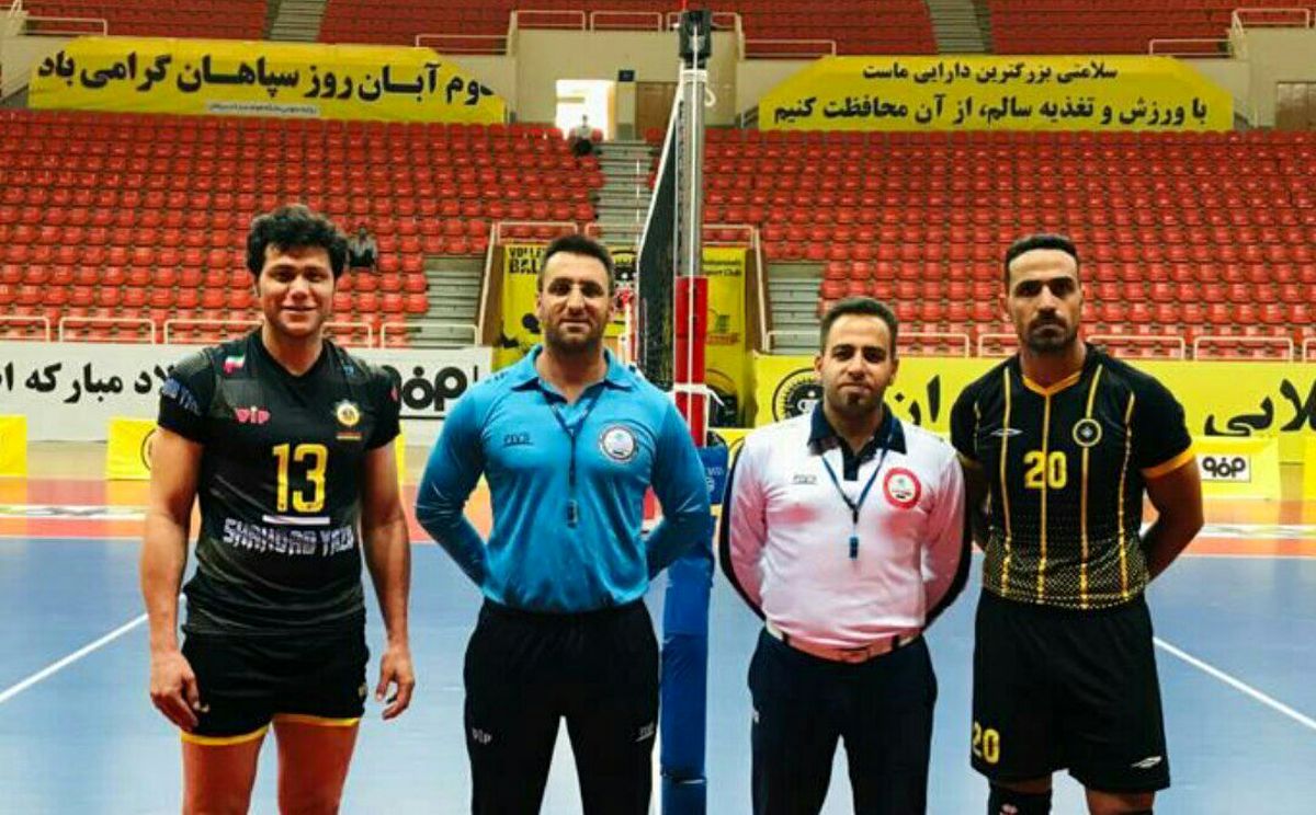 تیم والیبال سپاهان پیروز دیدار تدارکاتی برابر شهداب