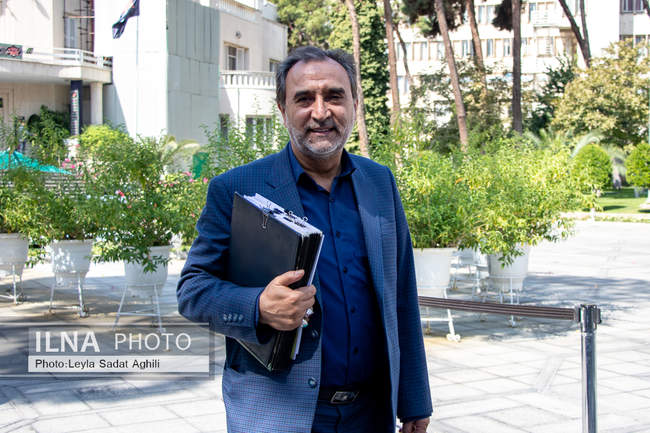 حاشیه هیئت دولت - اول شهریور