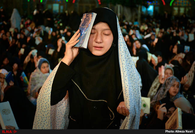 آئین شب بیست و یکم ماه مبارک رمضان در شاهزاده حسین (ع) قزوین