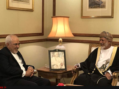 دیدار ظریف با همتای عمانی خود در مسقط