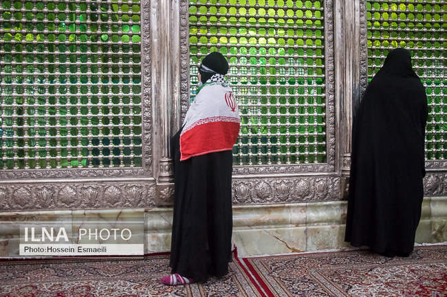 مراسم بزرگداشت 12 بهمن در حرم امام خمینی (س) 