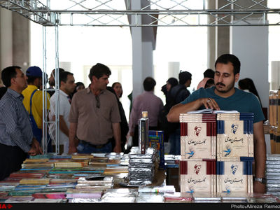 فروش نهایی نمایشگاه کتاب  110 میلیارد تومان است/ احتمال ورود رئیس قوه مجریه به قانون حق دسترسی آزاد به اطلاعات