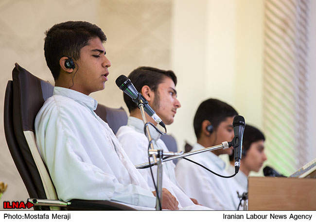 آئین جزء خوانی در حرم حضرت معصومه