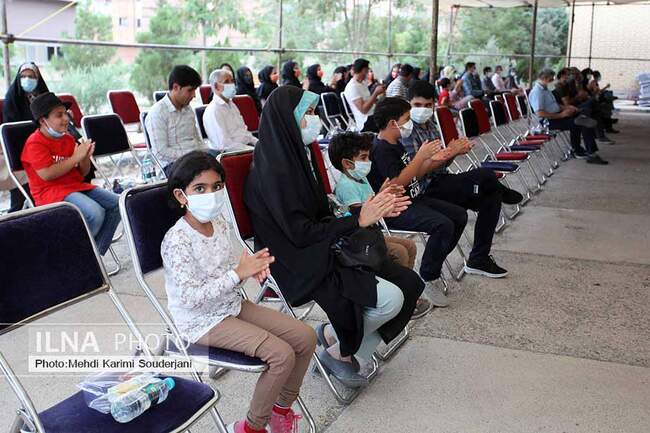 اولین جشنواره استعداد یابی و نخبه پروری خانواده  بزرگ ذوب آهن برگزار شد 