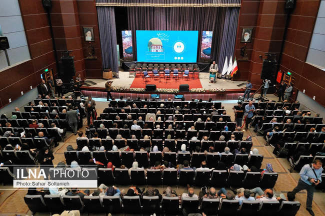 آئین نکوداشت نامداران فرهنگ و هنر قزوین