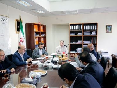 برگزاری نخستین جلسه کمیته اجتماعی قرارگاه بازسازی و نوسازی مناطق سیل‌زده