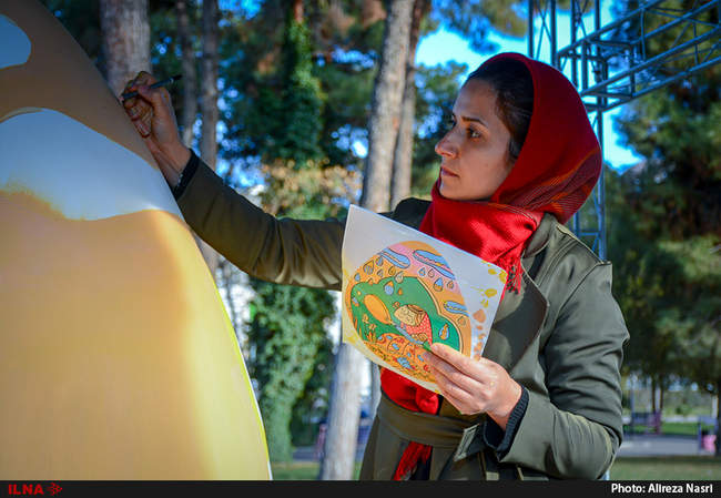 جشنواره تخم مرغ رنگی در قزوین 