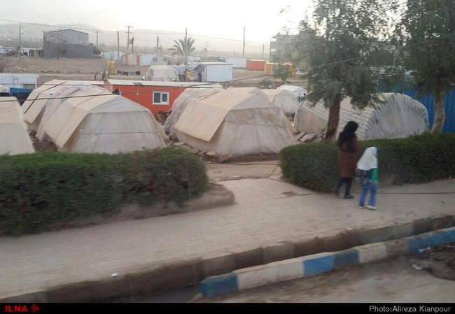 بازدید تعدادی از اعضای فراکسیون امید از مناطق زلزله زده کرمانشاه