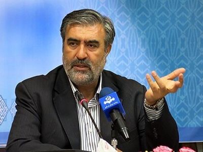 دشمن در پی بن‌بست نمایی در اذهان جوانان است