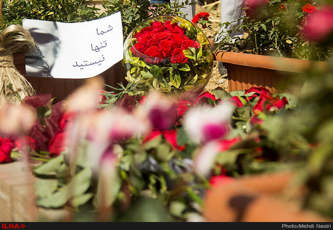 گردهمایی سینماگران بر مزار عباس کیارستمی
