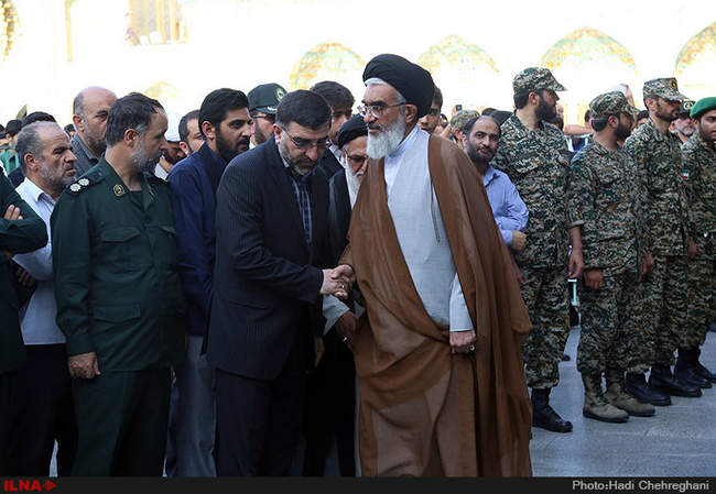 مراسم تشییع پیکر شهید مدافع حرم در قم