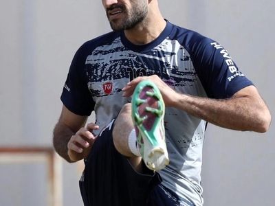 بابک مرادی و تیپ جدید در تیم شجاعی