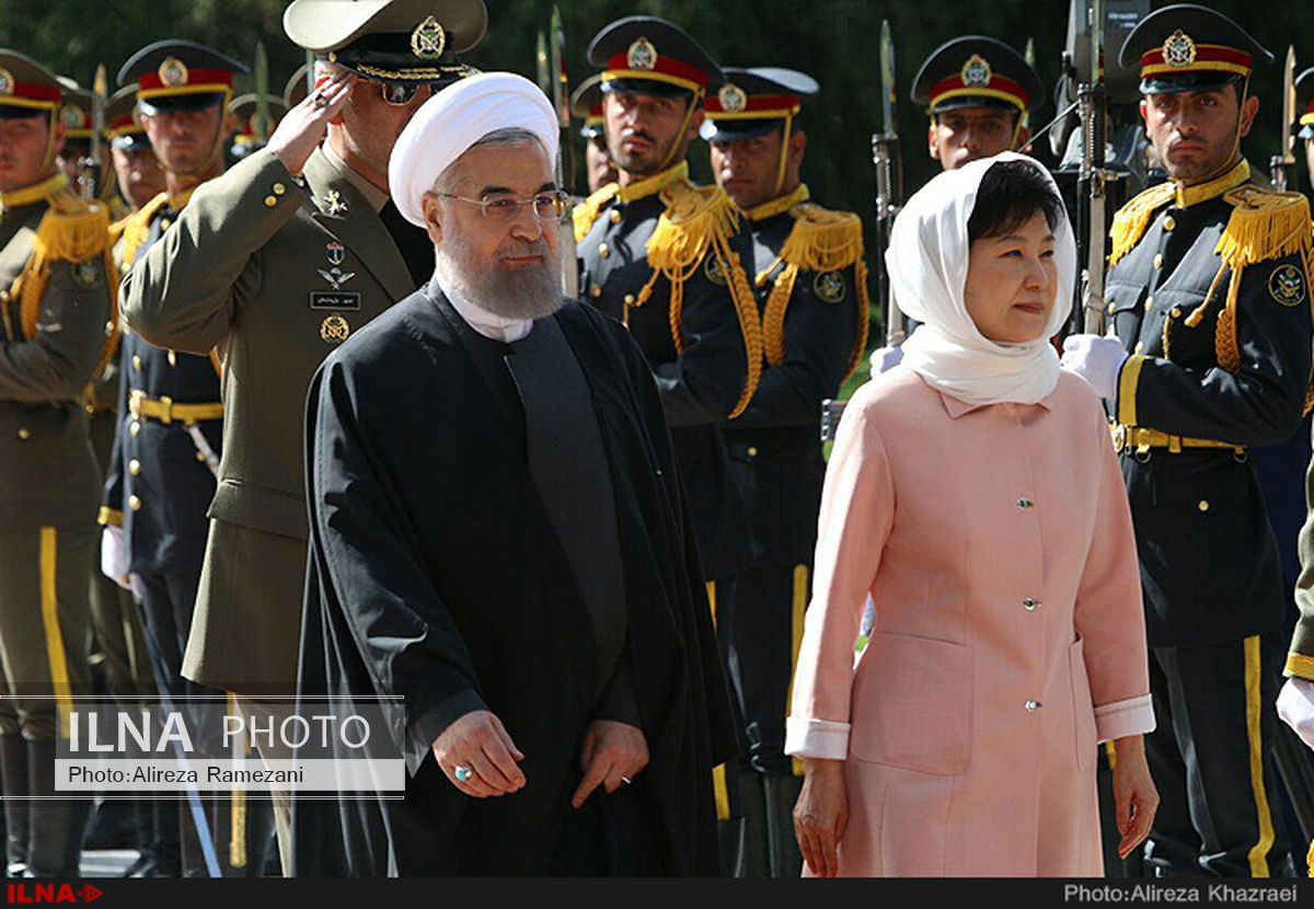 رئیس جمهور کره جنوبی مورد استقبال روحانی قرار گرفت