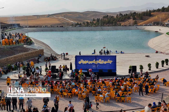 جشن پیامبر مهربانی در قزوین به روایت تصویر