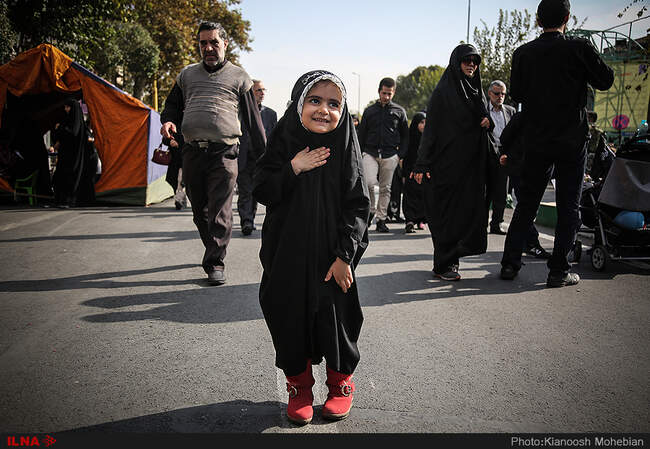 پیاده روی جاماندگان اربعین در تهران 