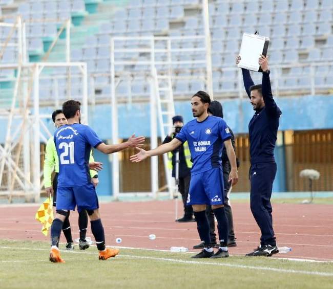 گزارش تصویری از دیدار گل گهر سیرجان و آلومینیوم اراک 