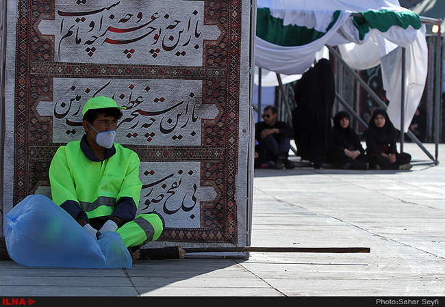 مراسم عاشورای حسینی در میدان امام حسین(ع)