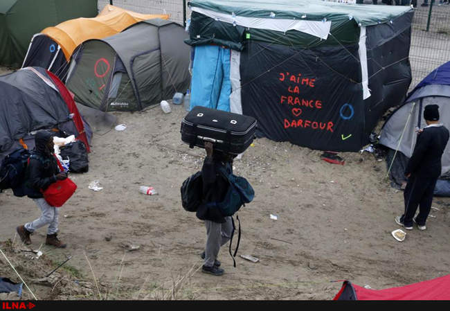 جا‌به‌جایی بیش از ۲ هزار پناهجو در روز اول تخلیه 