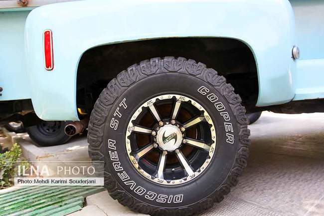 نمایش ماشینهای کلاسیک در اصفهان 