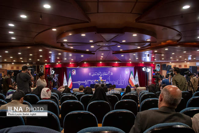 اولین نشست خبری شهردار تهران در سال ۱۴۰۱