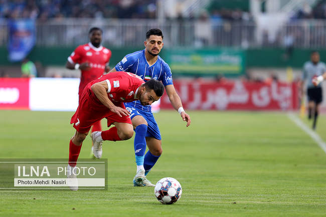 دیدار تیمهای استقلال تهران و پرسپولیس تهران