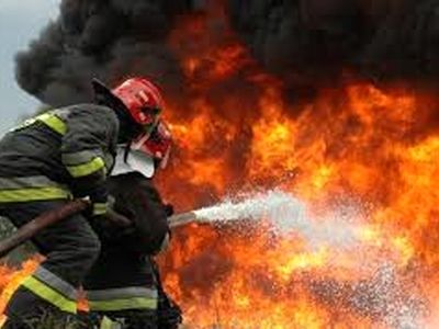 آتش‌سوزی کارگاه نجاری یافت آباد تلفات نداشت