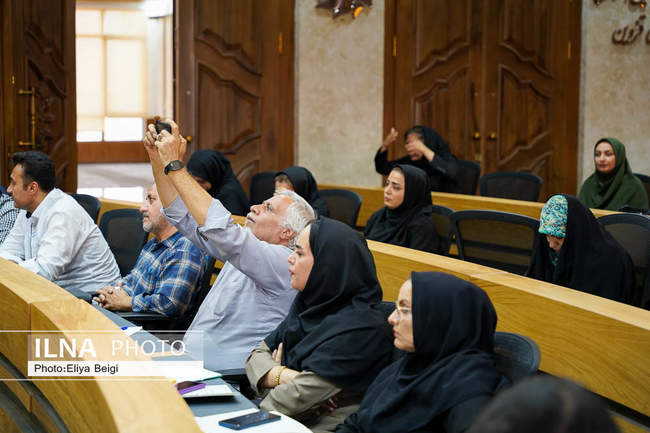 نشست خبری رئیس اتاق بازرگانی قزوین به روایت تصویر